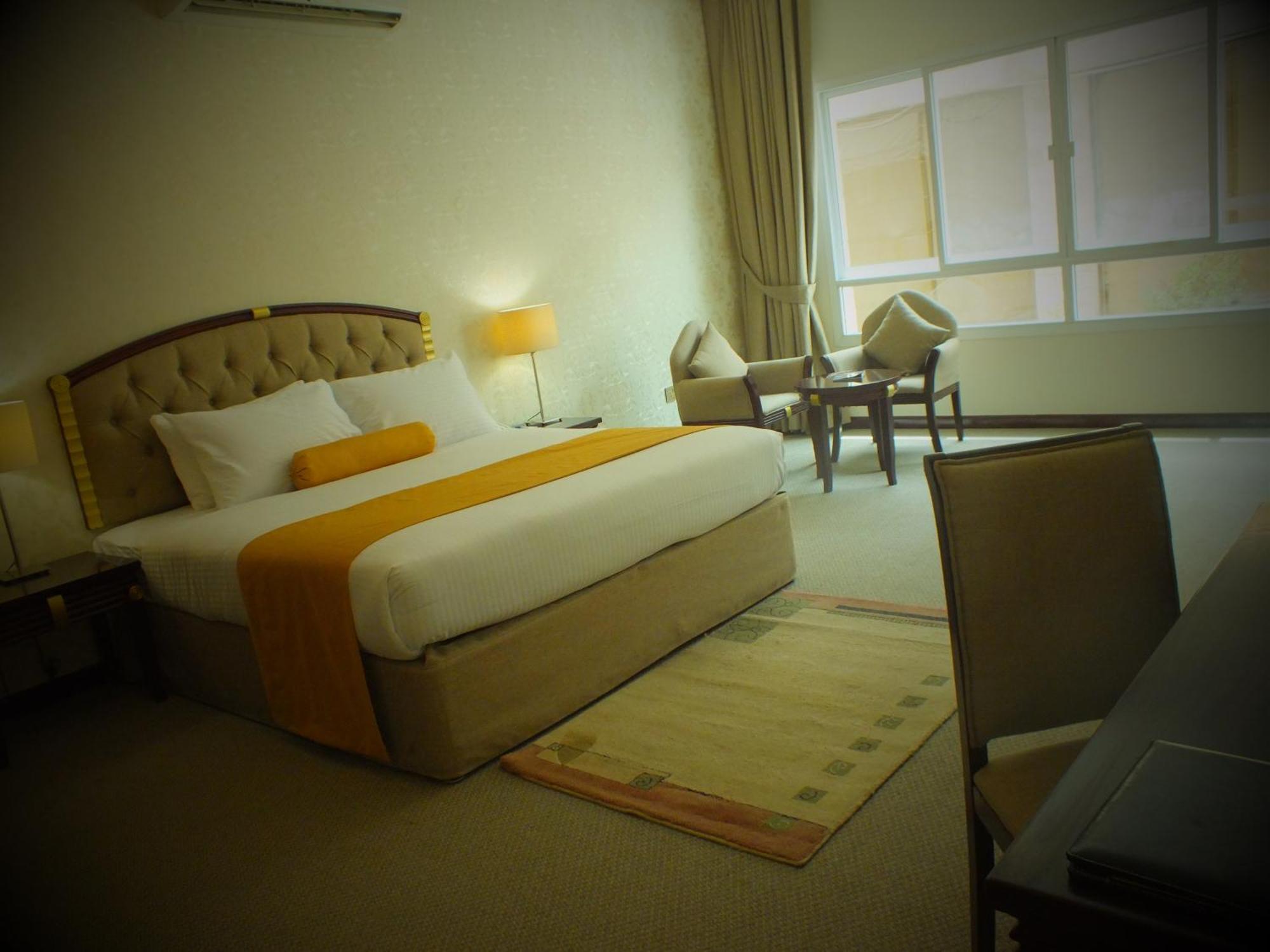Verona Resorts Sharjah Bilik gambar