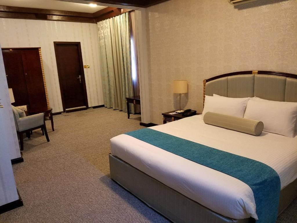Verona Resorts Sharjah Bilik gambar